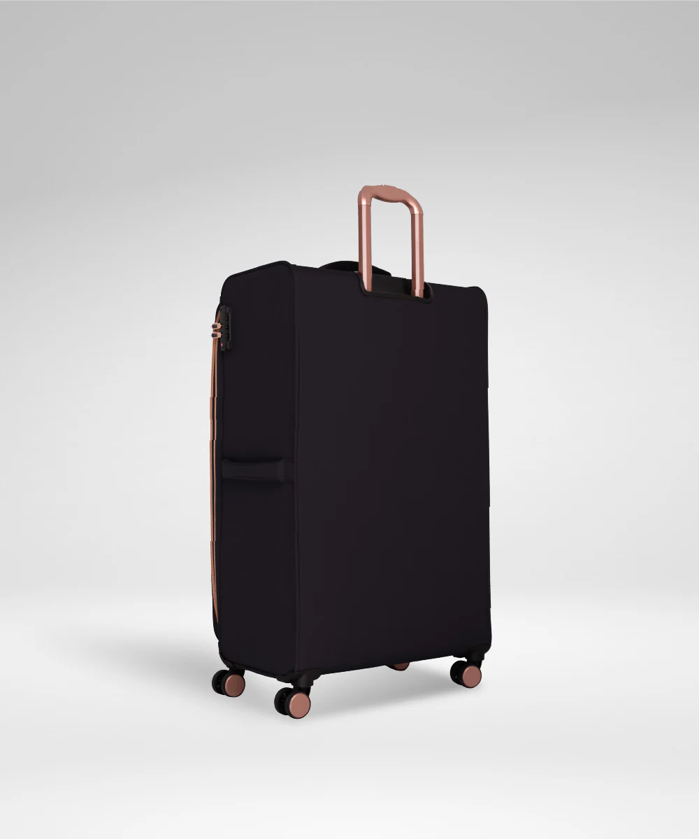 IT Luggage Esplanade - Image 20