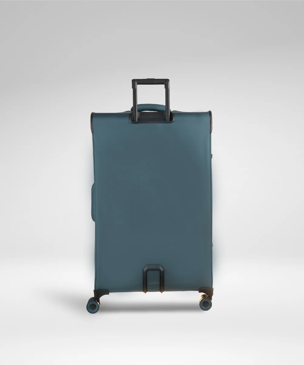IT Luggage Precursor - Image 12