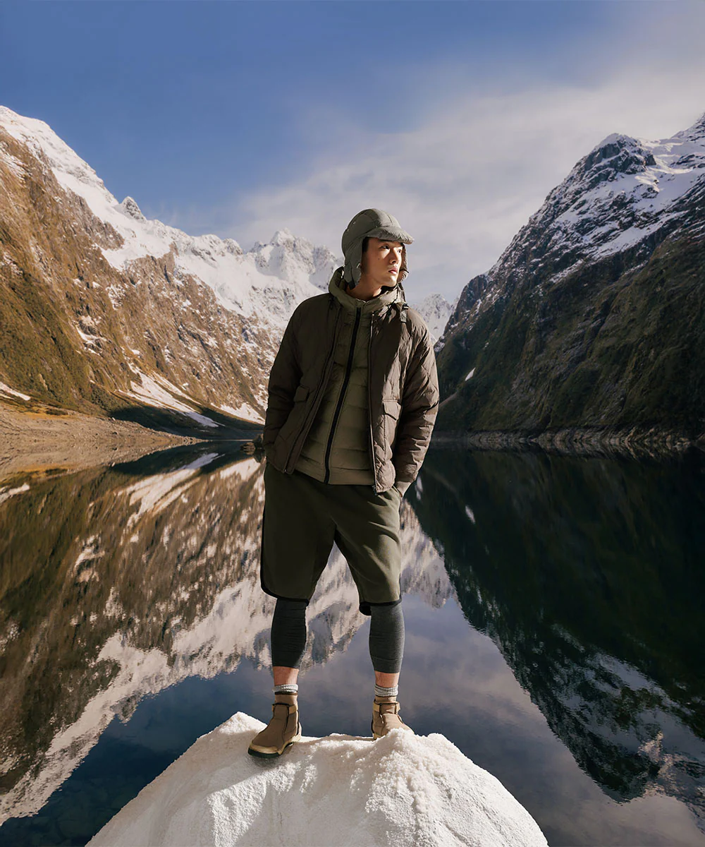 Men's Essential Light Weight Bomber Down Jacket