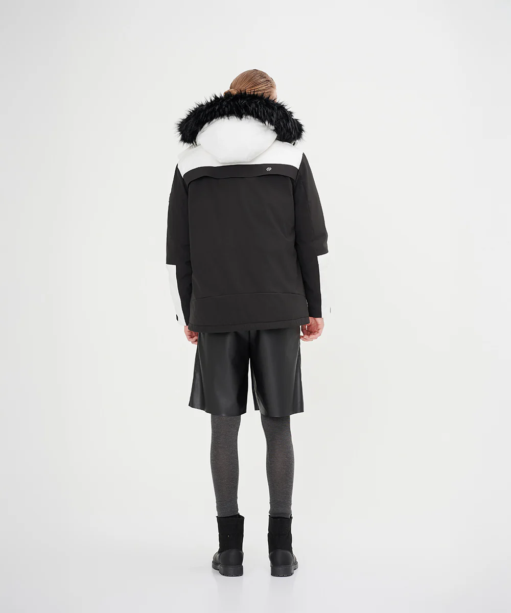 Men's Down Jacket Topped With A Luxurious Fur-Lined Hood - Image 7