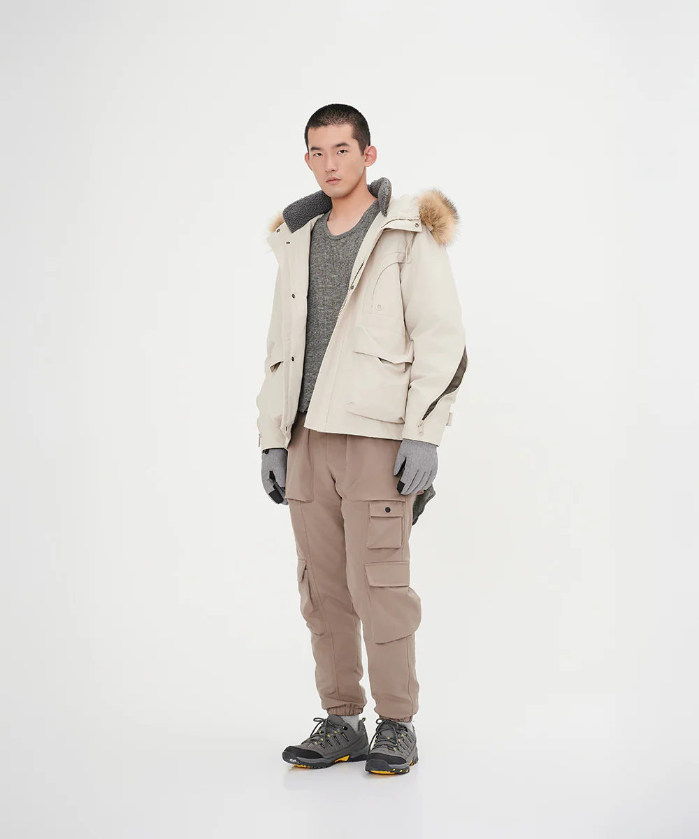 Men's Down Jacket Topped With A Luxurious Fur-Lined Hood - Image 4