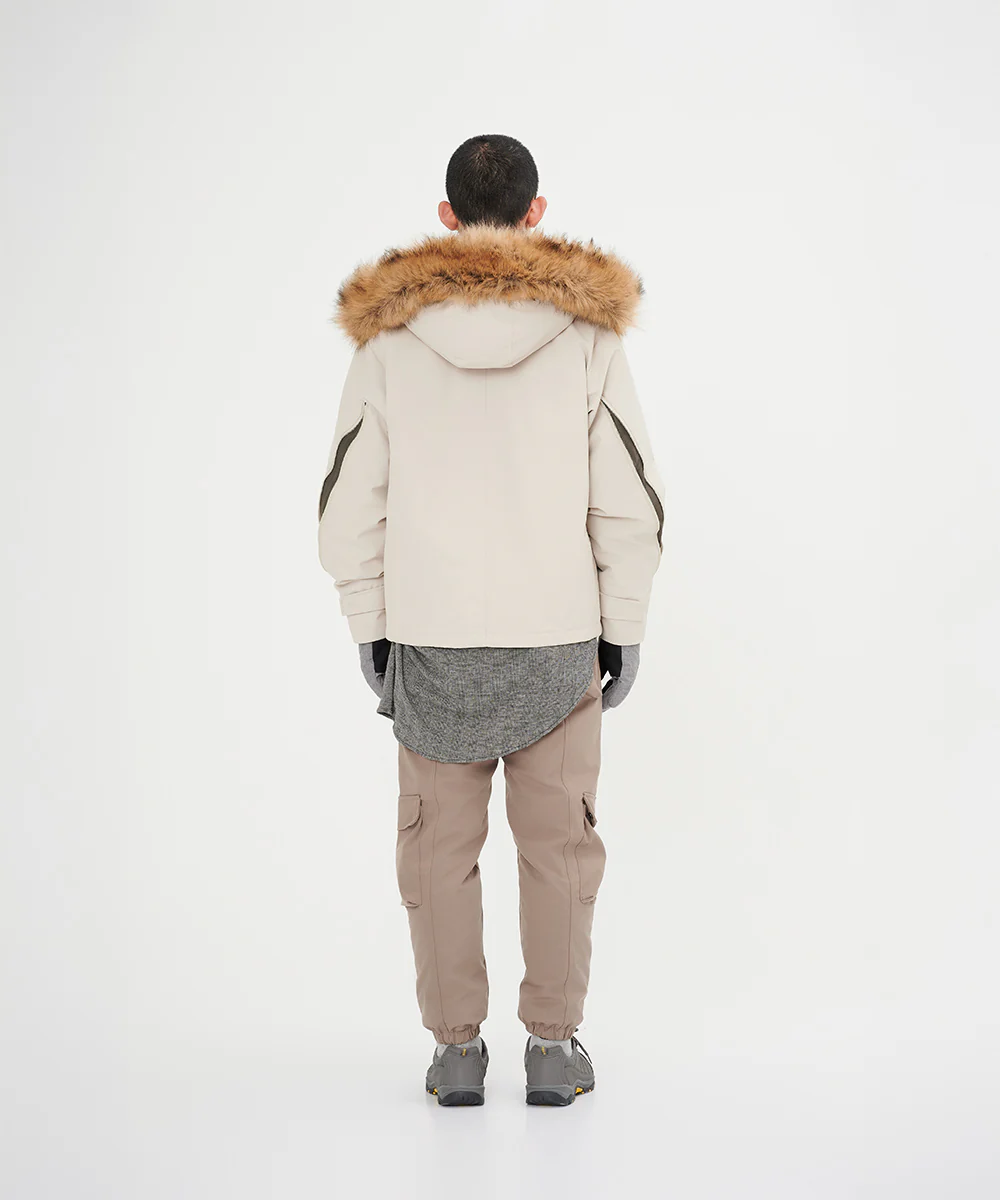 Men's Down Jacket Topped With A Luxurious Fur-Lined Hood - Image 6