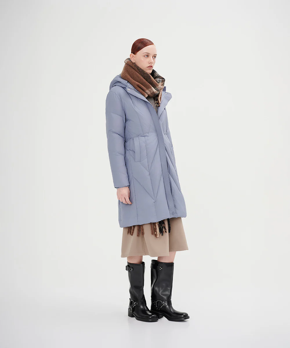 Women's Belted Chevron Quilted Down Jacket - Image 11